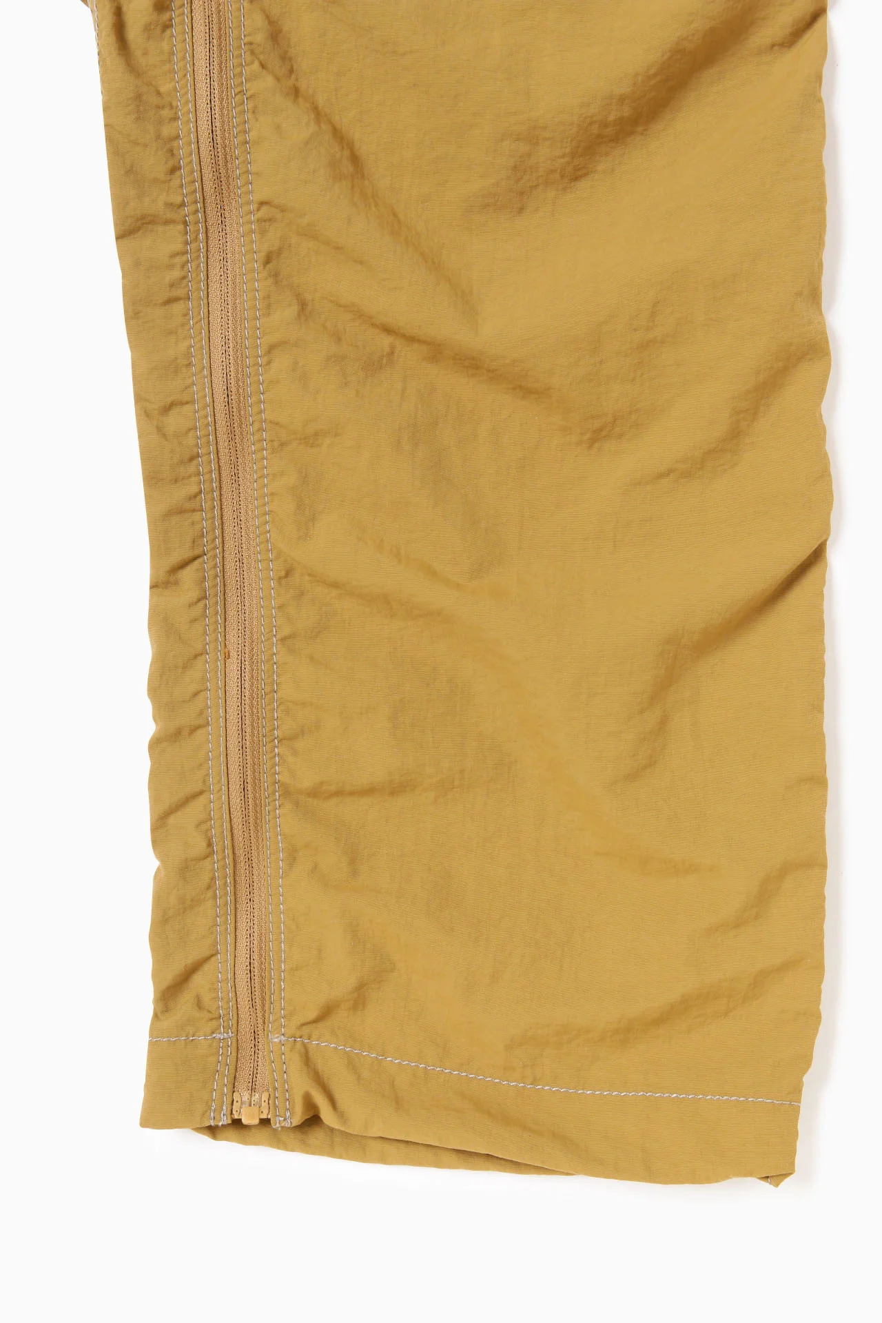 And Wander | NY Taffeta Hiker 2Way Pants | Beige - Image 15