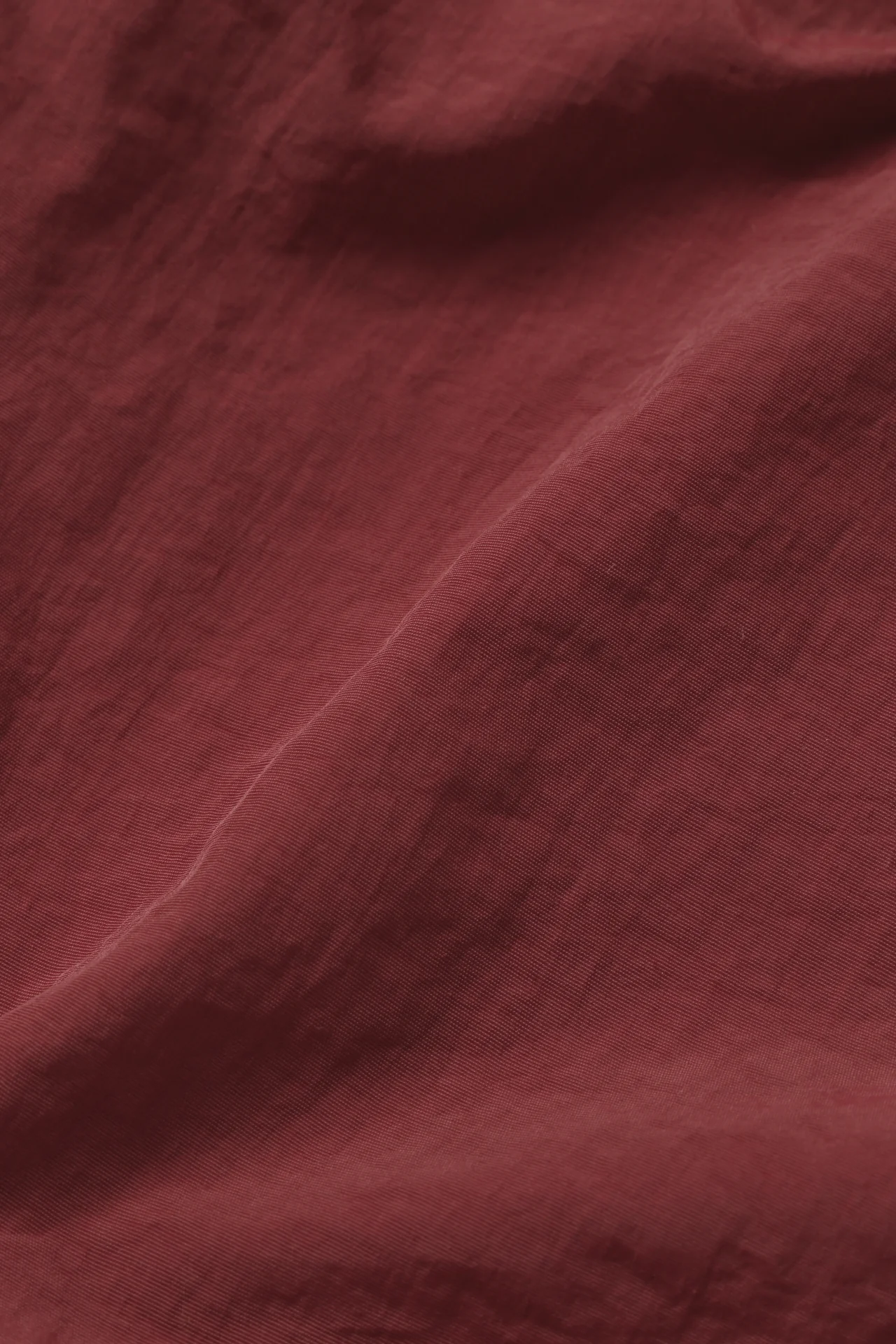 And Wander | NY Taffeta Hiker 2Way Pants | Red - Image 3