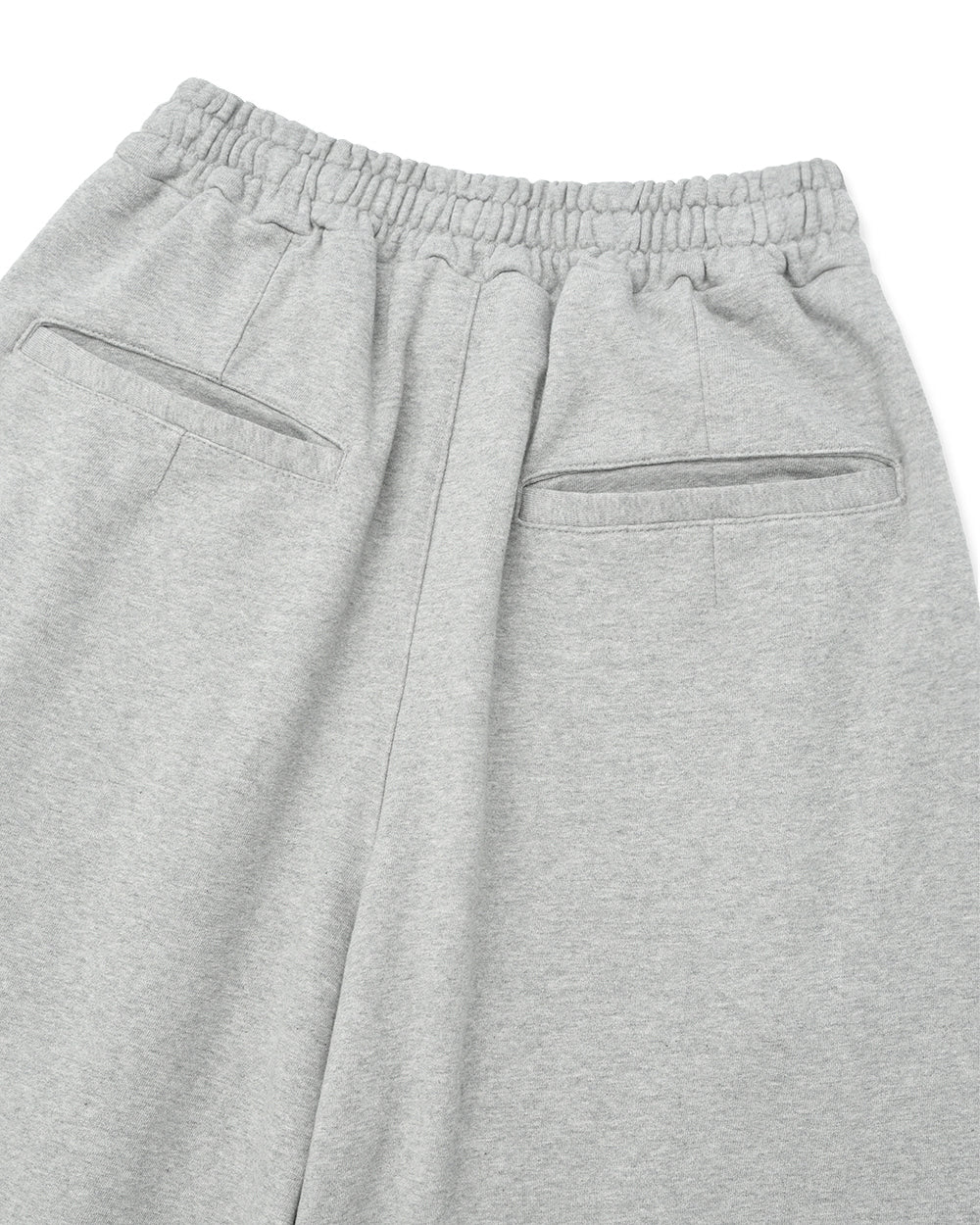 Anglan Valley Tuck Sweat Half Pants - Melange Grey - Image 6