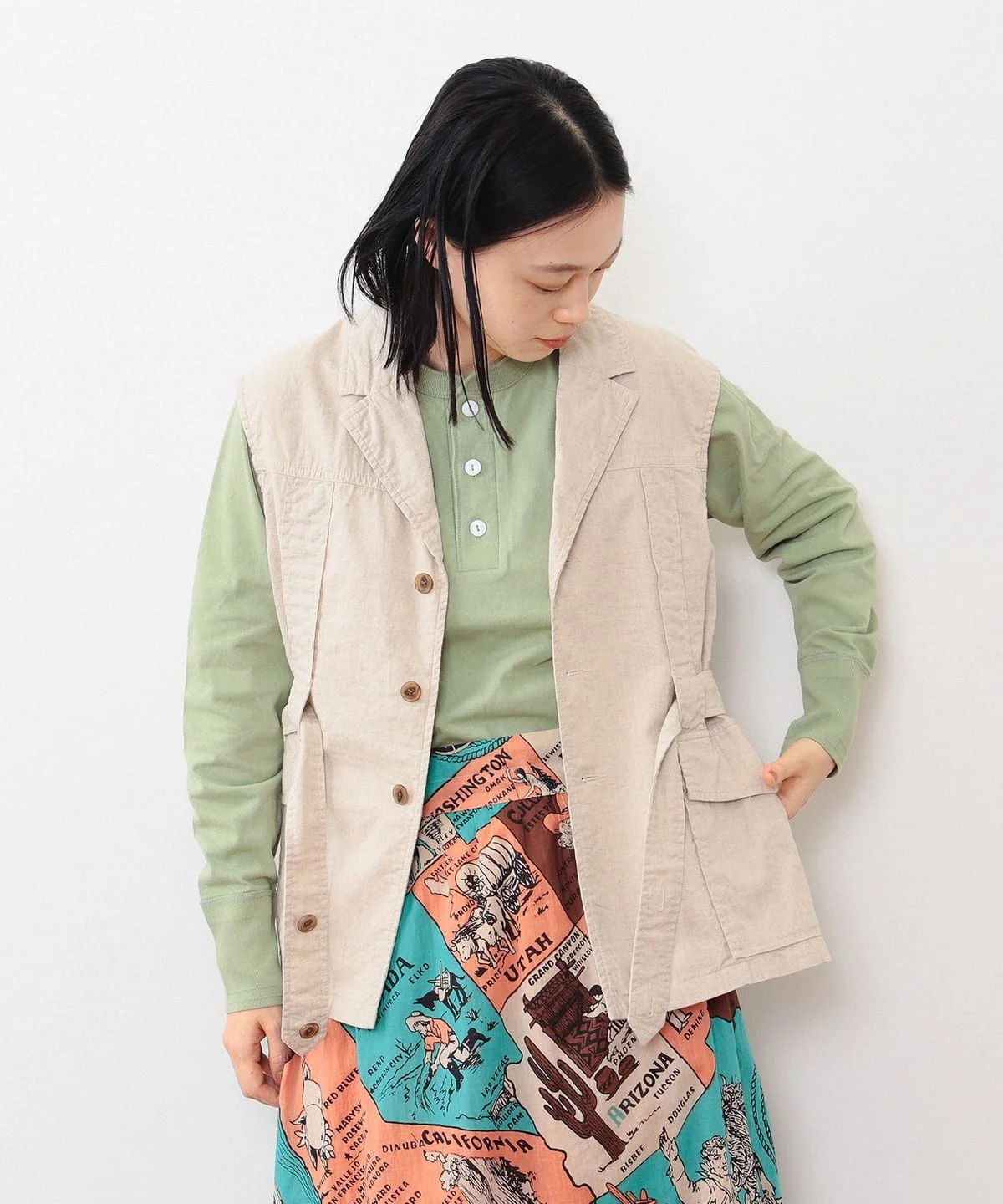 Beams Boy O.C/L Norfolk Vest - Beige - Image 10