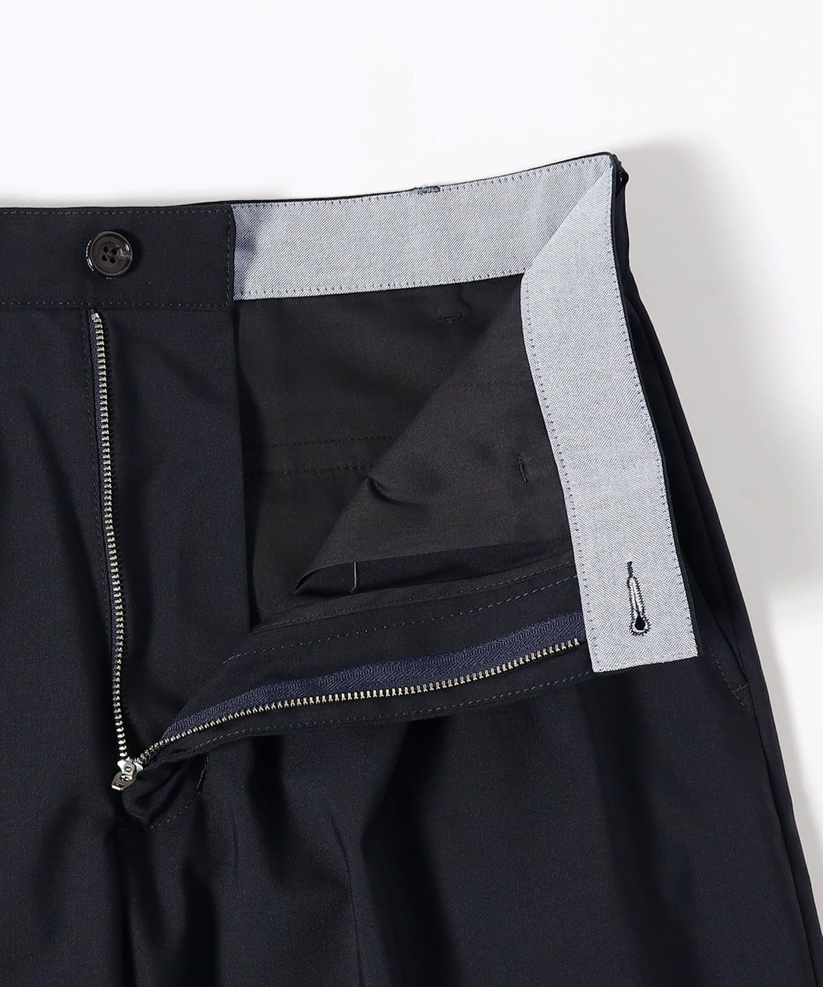 Beams Plus 2 Pleats Tapered Wool Tropical - Dark Navy - Image 3