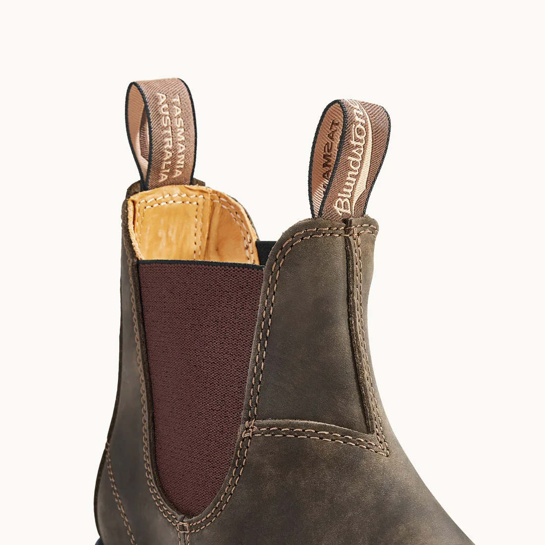 Blundstone #585 Women's Style Chelsea Boot - Rustic Brown - Image 5