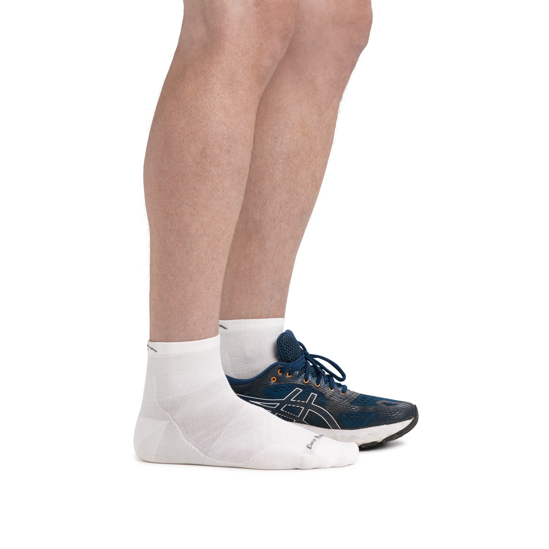 Darn Tough 1040 Men's Run Quarter Ultra-Light Run Sock - White - Image 3