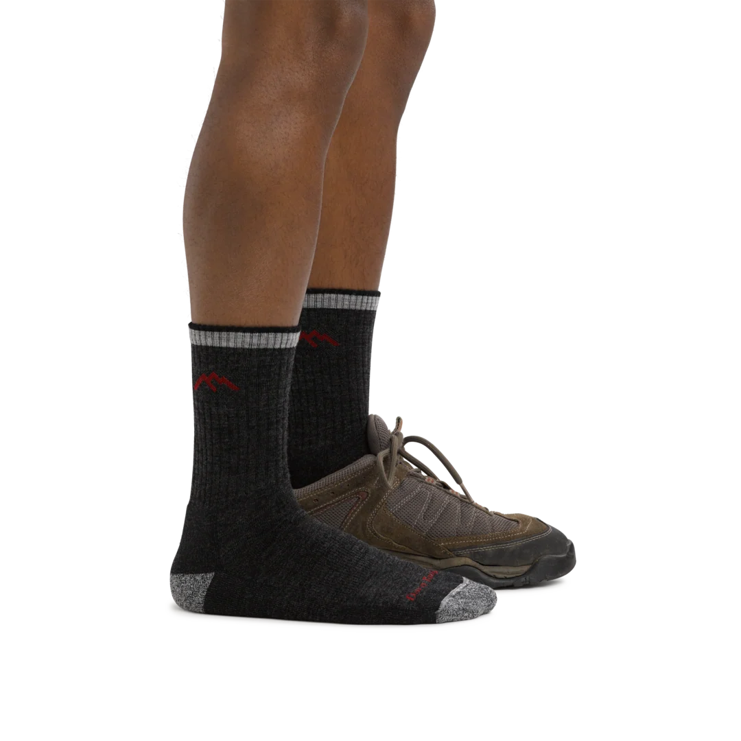 Darn Tough Men's Hiker Midweight Micro Crew Cushion 1466 - Black - Image 3