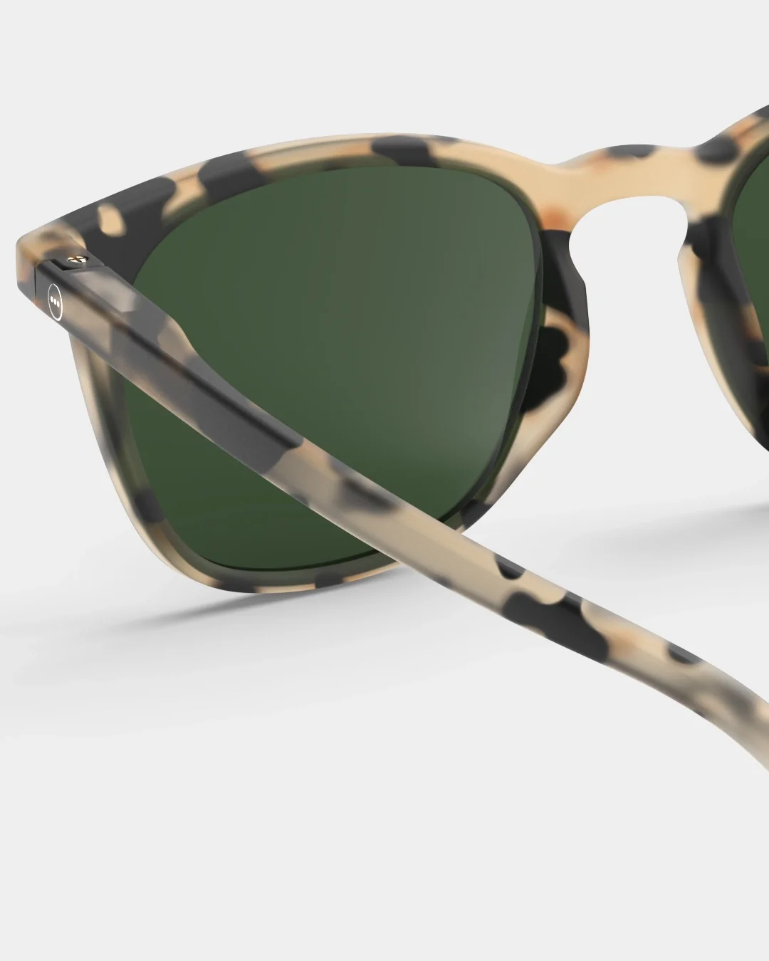 Izipizi Sunglasses #E - Polarized - Light Tortoise - Image 4