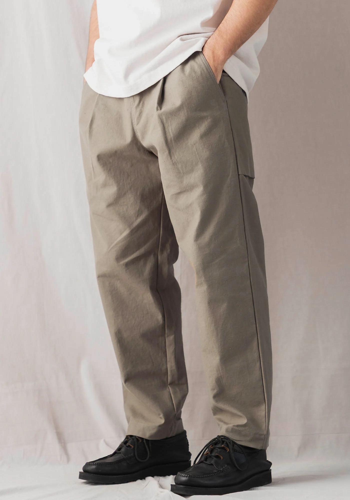 Jackman Back Nep Umps Pants - Sepia - Image 10