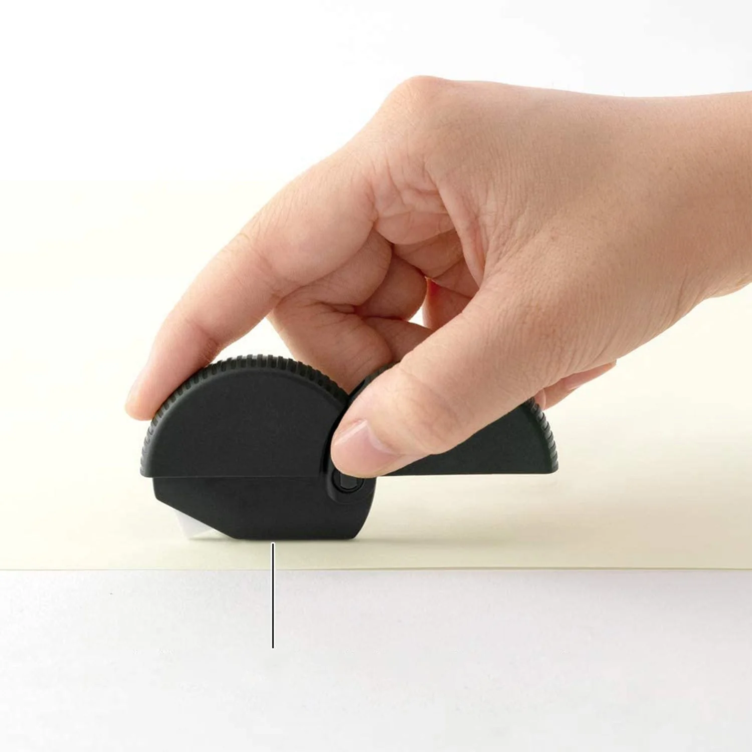 Midori Carton Opener - Black - Image 3