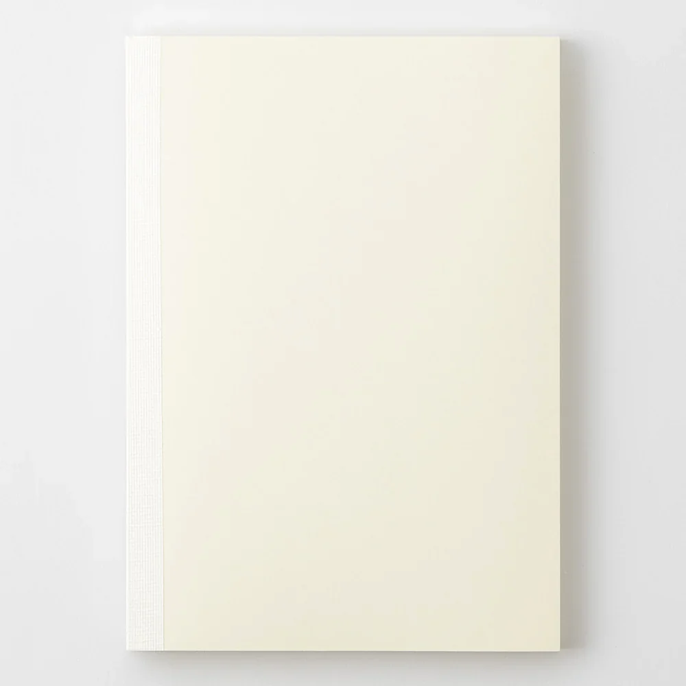 Midori MD Notebook A5 - Dot Grid - Image 2