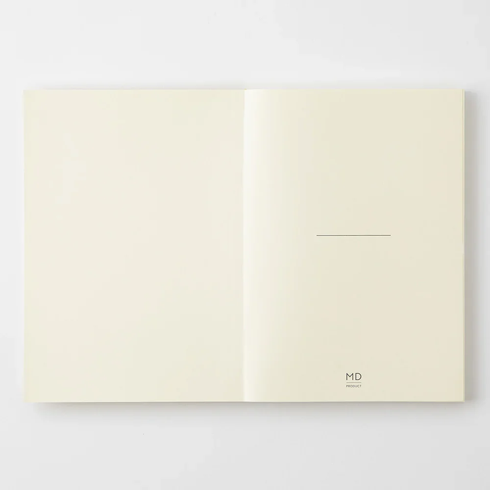 Midori MD Notebook A5 - Dot Grid - Image 4