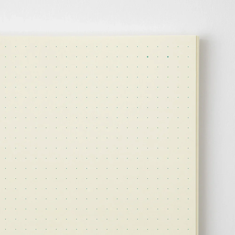 Midori MD Notebook A5 - Dot Grid - Image 6