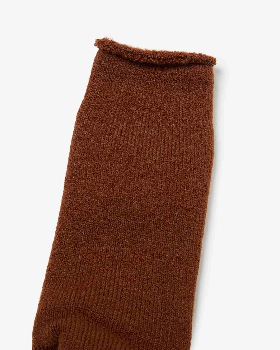NODAL Brushed Pile Tabi Socks - Coffee - Image 4