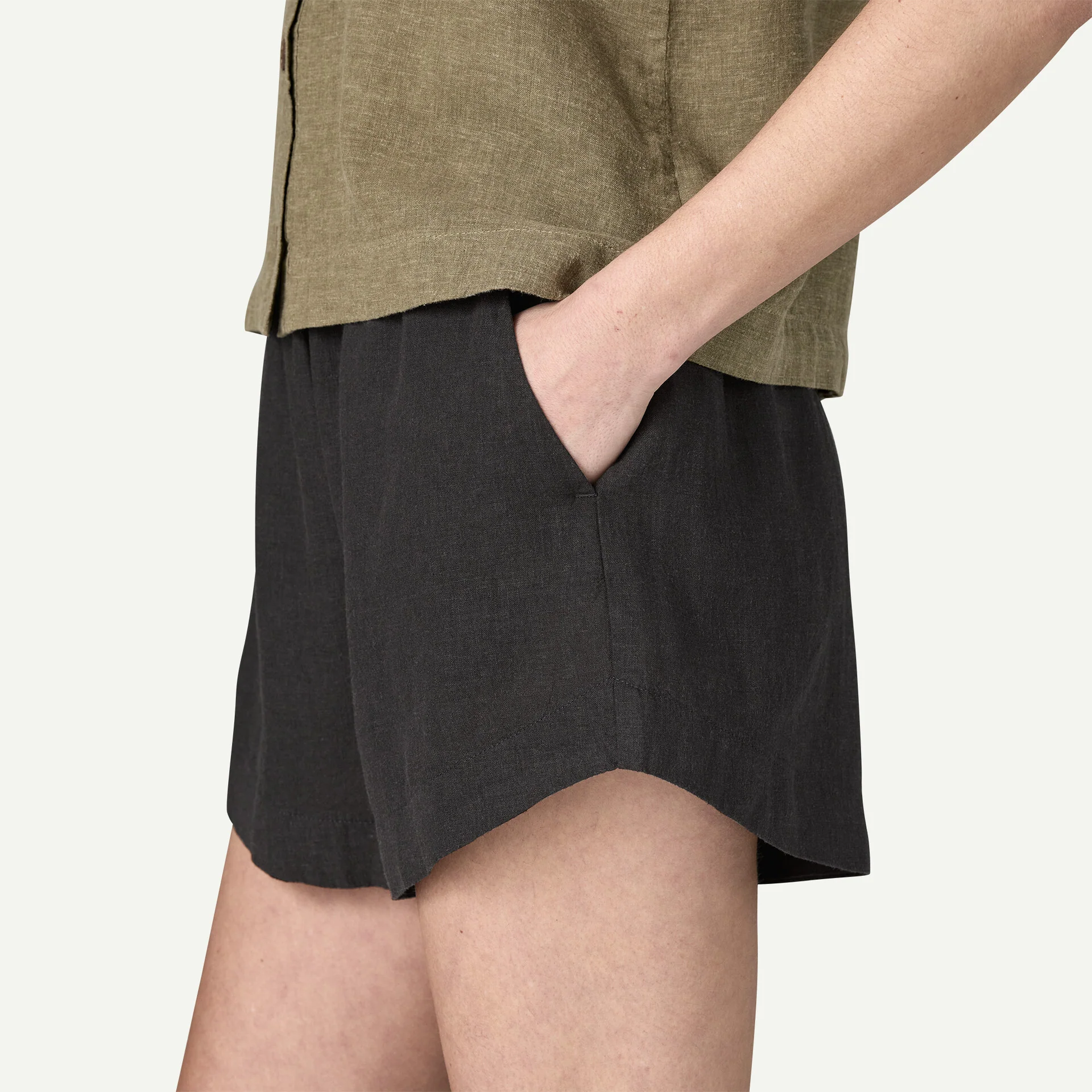 Patagonia Women's Garden Island Shorts - Black - Image 4