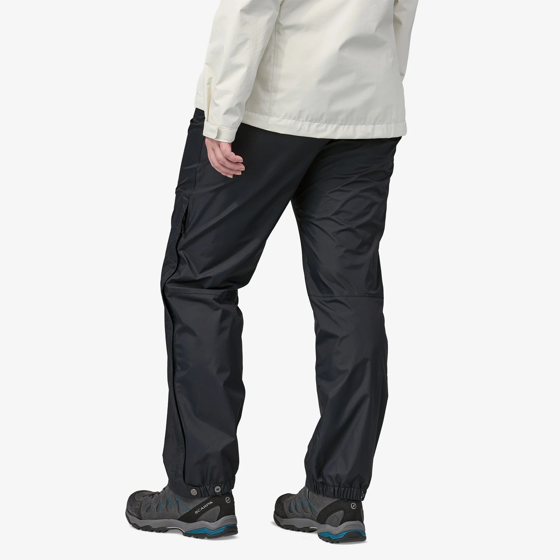 Patagonia Women's Torrentshell 3L Pants - Regular - Black - Image 4