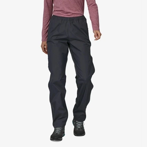 Patagonia Women's Torrentshell 3L Pants - Regular - Black - Image 9