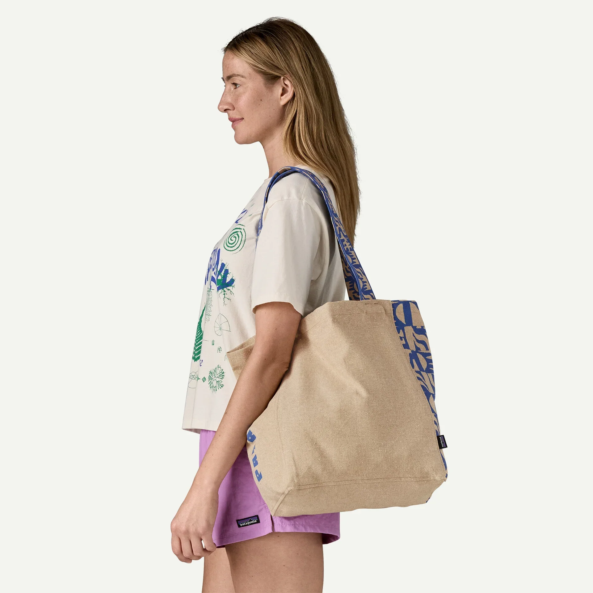 Patagonia Recycled Market Tote - '73 Skyline: Classic Tan - Image 3