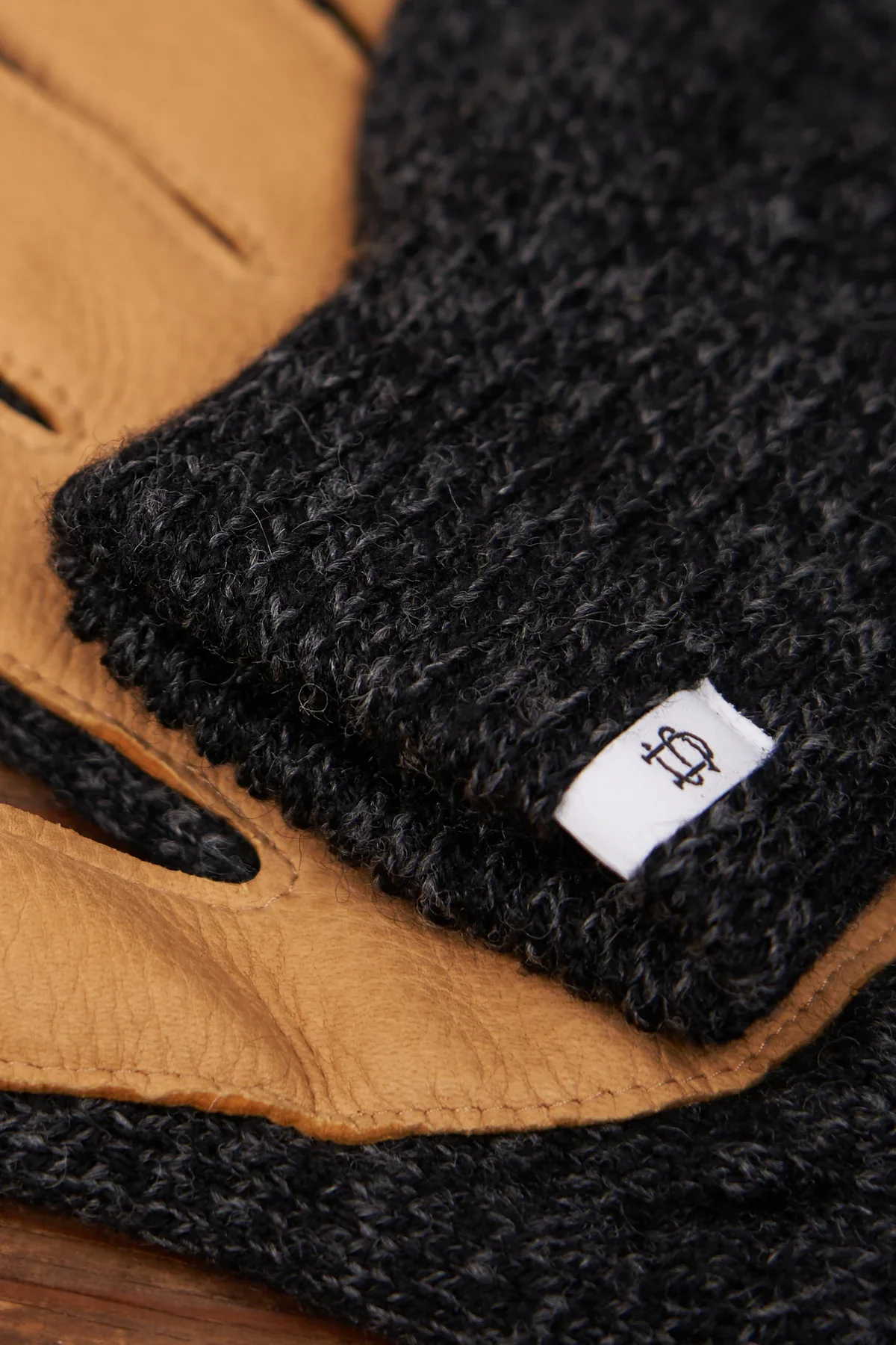 Upstate Stock - Full Glove - Black Melange with Black Deerskin - Image 3